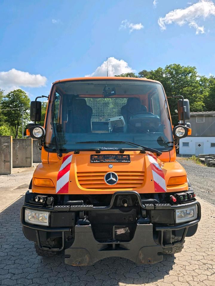 Unimog 405/10 U300 Bluetec 5 Mercedes-Benz U 300 290 400 500 UGE UGN Jotha Absetzkipper Absetzer - Plogbil: bild 5 Unimog 405/10 U300 Bluetec 5 Mercedes-Benz U 300 290 400 500 UGE UGN Jotha Absetzkipper Absetzer - Plogbil: bild 5