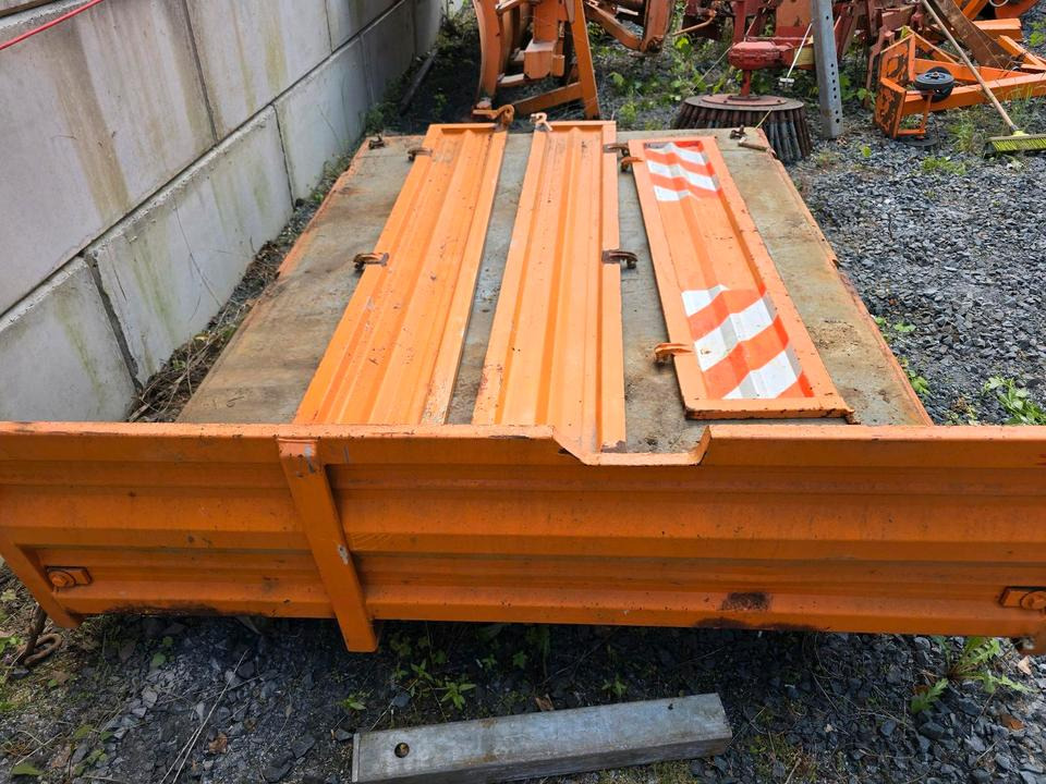 Unimog Pritsche Kipperpritsche 424 435 427 U 1650 2150 1450 1550 1400 1600 1200 - Dumper flak: bild 1 Unimog Pritsche Kipperpritsche 424 435 427 U 1650 2150 1450 1550 1400 1600 1200 - Dumper flak: bild 1