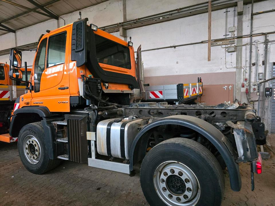 Unimog U423 EAS NKS-Z-UGE-43 Mercedes-Benz 405/10 405/12 UGE Mercedes-Benz U 318 323 327 423 427 429 430 EasyDrive Variopilot - Chassi lastbil, Utility/ Specialfordon: bild 2 Unimog U423 EAS NKS-Z-UGE-43 Mercedes-Benz 405/10 405/12 UGE Mercedes-Benz U 318 323 327 423 427 429 430 EasyDrive Variopilot - Chassi lastbil, Utility/ Specialfordon: bild 2