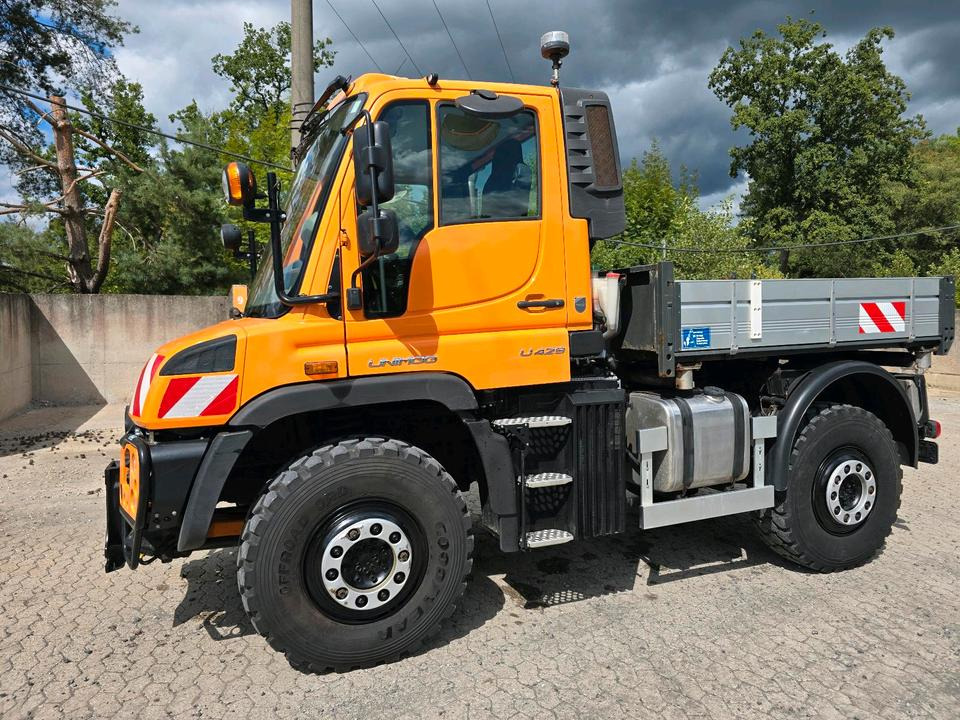 Unimog U429 NKS-F-UGE-42 Mercedes-Benz 405/10 405/12 UGE Mercedes-Benz U 318 323 327 423 427 429 430 EasyDrive Variopilot Mulag MKM 700 Böschungsmäher Böschungsmulcher Bucher Salzstreuer - Utility/ Specialfordon: bild 2 Unimog U429 NKS-F-UGE-42 Mercedes-Benz 405/10 405/12 UGE Mercedes-Benz U 318 323 327 423 427 429 430 EasyDrive Variopilot Mulag MKM 700 Böschungsmäher Böschungsmulcher Bucher Salzstreuer - Utility/ Specialfordon: bild 2