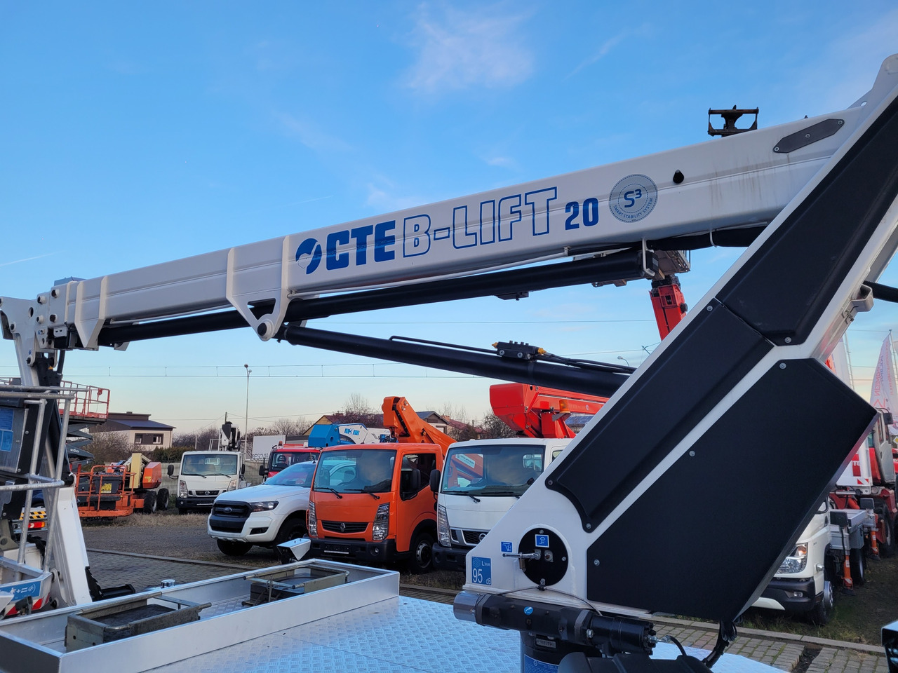 Billift Renault Maxity podnośnik koszowy zwyżka 20 m CTE B-lift 20 JHV: bild 6