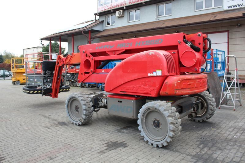 Podnośnik koszowy przegubowo teleskopowy 21 m Niftylift HR21 HYBRID - Bomlift: bild 4 Podnośnik koszowy przegubowo teleskopowy 21 m Niftylift HR21 HYBRID - Bomlift: bild 4