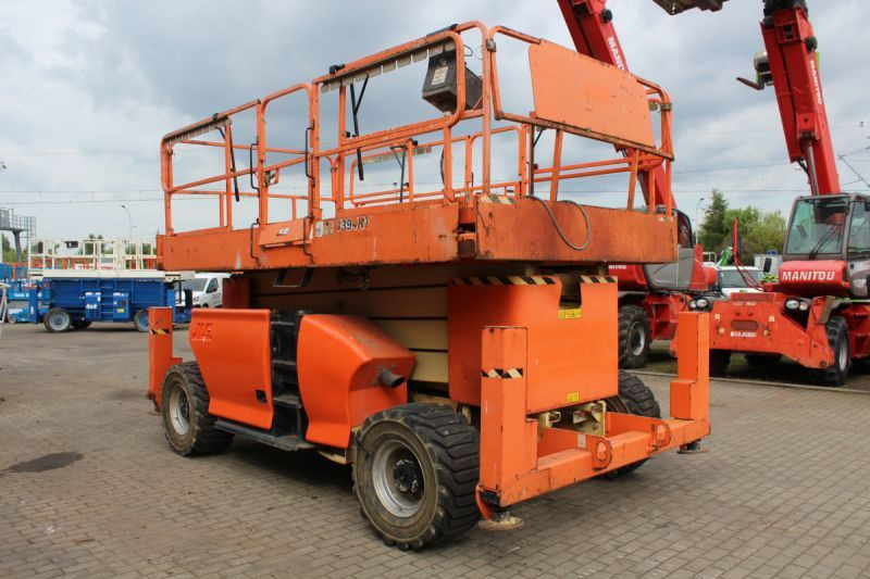 Podnośnik nożycowy 4x4 terenowy 15 m JLG 4394 RT - Saxlift: bild 4 Podnośnik nożycowy 4x4 terenowy 15 m JLG 4394 RT - Saxlift: bild 4
