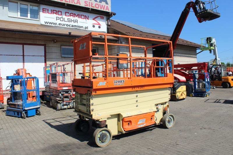 Podnośnik nożycowy elektryczny 12 m JLG 3246 ES - Saxlift: bild 1 Podnośnik nożycowy elektryczny 12 m JLG 3246 ES - Saxlift: bild 1