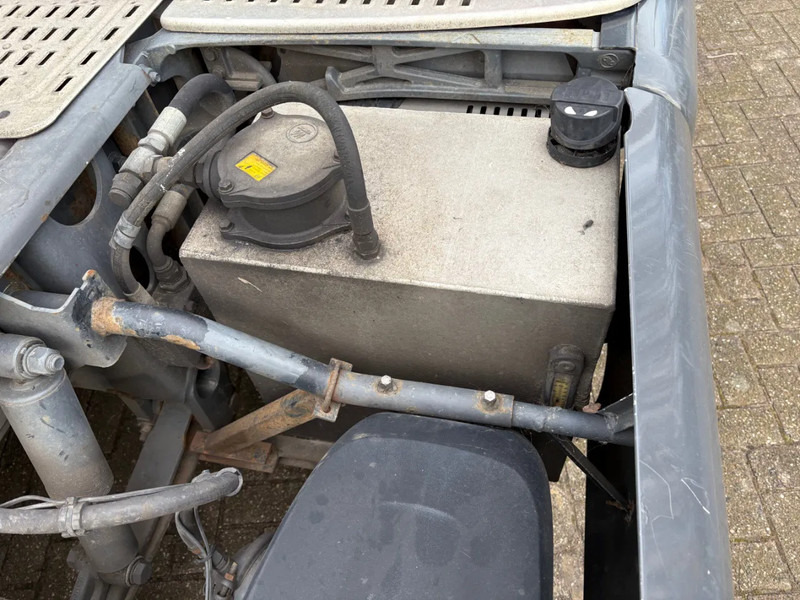 DAF CF 440 / BULK COMPRESSOR / ADR TANK TRANSPORT / - Dragbil: bild 5 DAF CF 440 / BULK COMPRESSOR / ADR TANK TRANSPORT / - Dragbil: bild 5