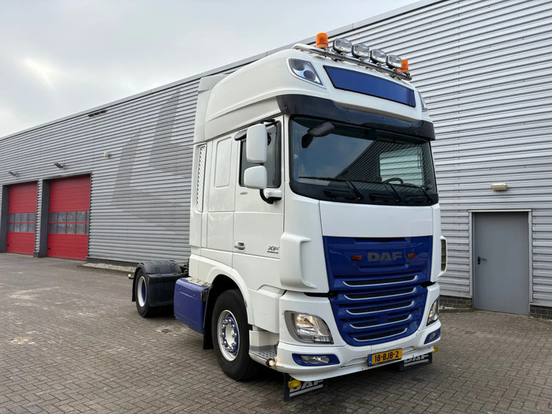 DAF XF 460 4x2 / ADR I II III KLASSE / HOLLAND TRUCK / APK - TUV JANUARI 2026 - Dragbil: bild 1 DAF XF 460 4x2 / ADR I II III KLASSE / HOLLAND TRUCK / APK - TUV JANUARI 2026 - Dragbil: bild 1