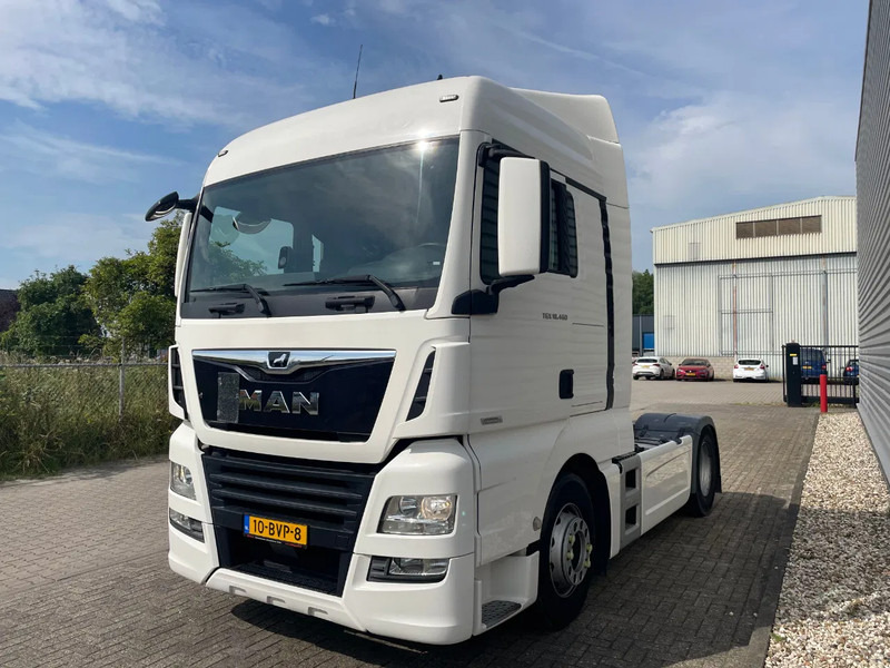 MAN TGX 18.460 / 4x2 / RETARDER / APK - TUV JUNI 2026 / - Dragbil: bild 2 MAN TGX 18.460 / 4x2 / RETARDER / APK - TUV JUNI 2026 / - Dragbil: bild 2
