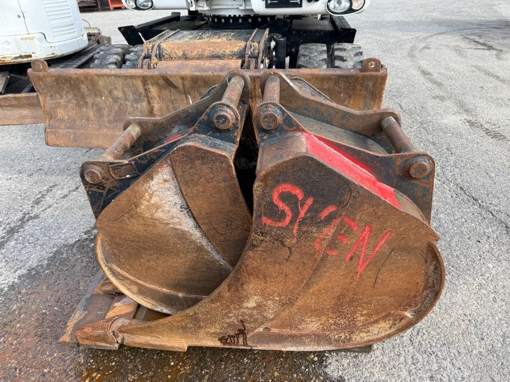 CAT M 316 D - Grävmaskin på däck: bild 5 CAT M 316 D - Grävmaskin på däck: bild 5