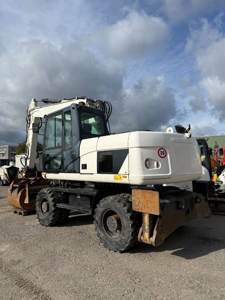 CAT M 316 D - Grävmaskin på däck: bild 2 CAT M 316 D - Grävmaskin på däck: bild 2