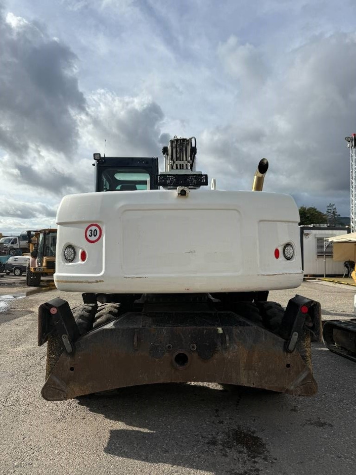 CAT M 316 D - Grävmaskin på däck: bild 3 CAT M 316 D - Grävmaskin på däck: bild 3