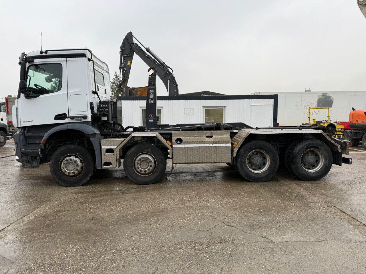 MERCEDES-BENZ Arocs 3245 - Lastväxlare lastbil: bild 1 MERCEDES-BENZ Arocs 3245 - Lastväxlare lastbil: bild 1