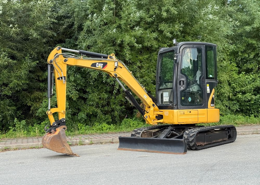 Caterpillar Minikoparka * CAT 303.5 E CR * Sprowadzona ! * Bardzo Dobry Stan * Minikoparka - Bandgrävare: bild 2 Caterpillar Minikoparka * CAT 303.5 E CR * Sprowadzona ! * Bardzo Dobry Stan * Minikoparka - Bandgrävare: bild 2