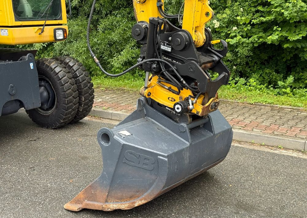 Komatsu * Komatsu PW 148 *ROTOTILT * Sprowadzona * Stan Perfekcyjny * Koparka Kołowa * - Grävmaskin på däck: bild 3 Komatsu * Komatsu PW 148 *ROTOTILT * Sprowadzona * Stan Perfekcyjny * Koparka Kołowa * - Grävmaskin på däck: bild 3