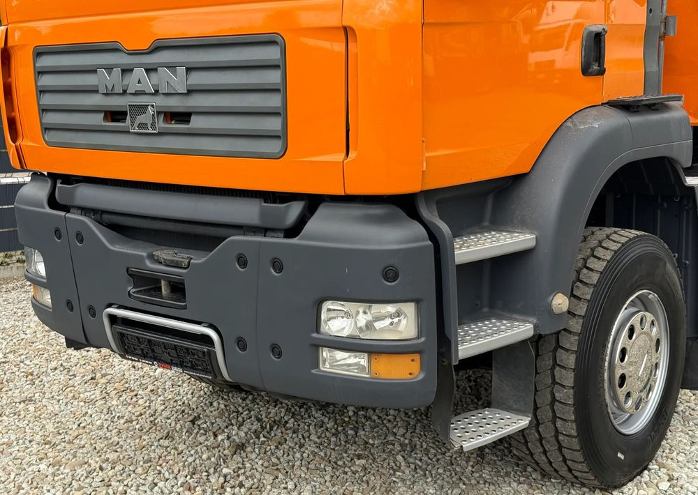 MAN * TGA 26.460 MAN * Kiper / Wywrotka * 6x4 * Bordmatik * Bardzo Dobry Stan - Tippbil lastbil: bild 3 MAN * TGA 26.460 MAN * Kiper / Wywrotka * 6x4 * Bordmatik * Bardzo Dobry Stan - Tippbil lastbil: bild 3