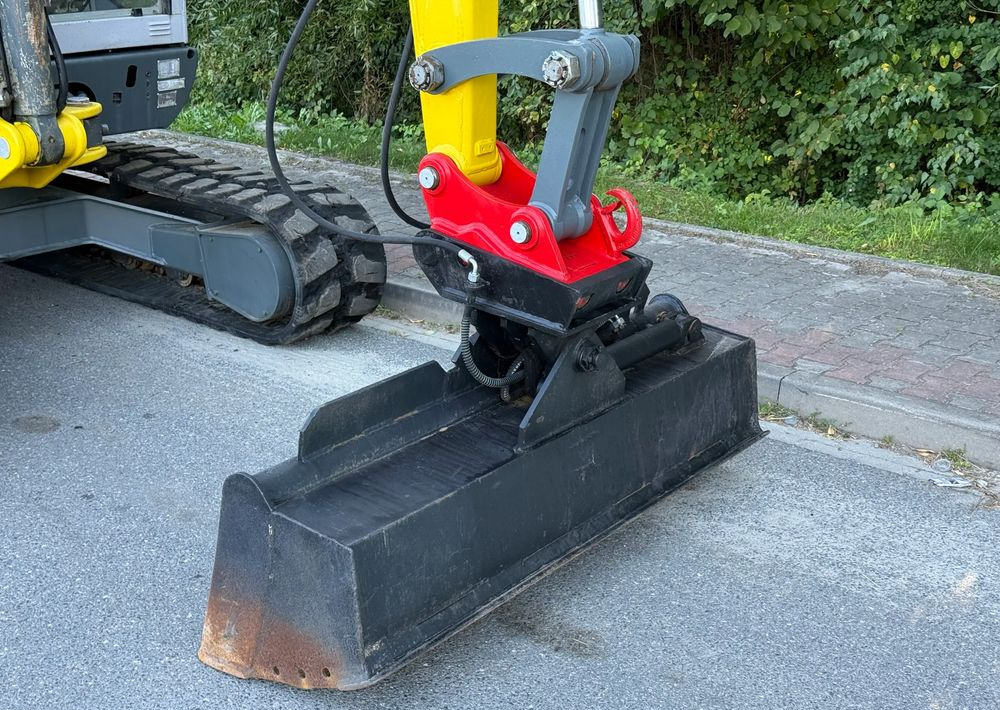 Wacker Neuson * Sprowadzona * Wacker Neuson 8003 * 3 x Ramiona * Bardzo Dobry Stan - Bandgrävare: bild 3 Wacker Neuson * Sprowadzona * Wacker Neuson 8003 * 3 x Ramiona * Bardzo Dobry Stan - Bandgrävare: bild 3