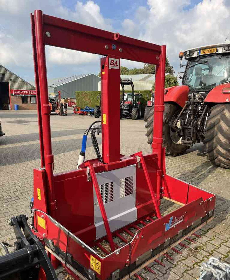 BVL Megastar 170 kuilsnijder voermachines - Utrustning för ensilage: bild 1 BVL Megastar 170 kuilsnijder voermachines - Utrustning för ensilage: bild 1