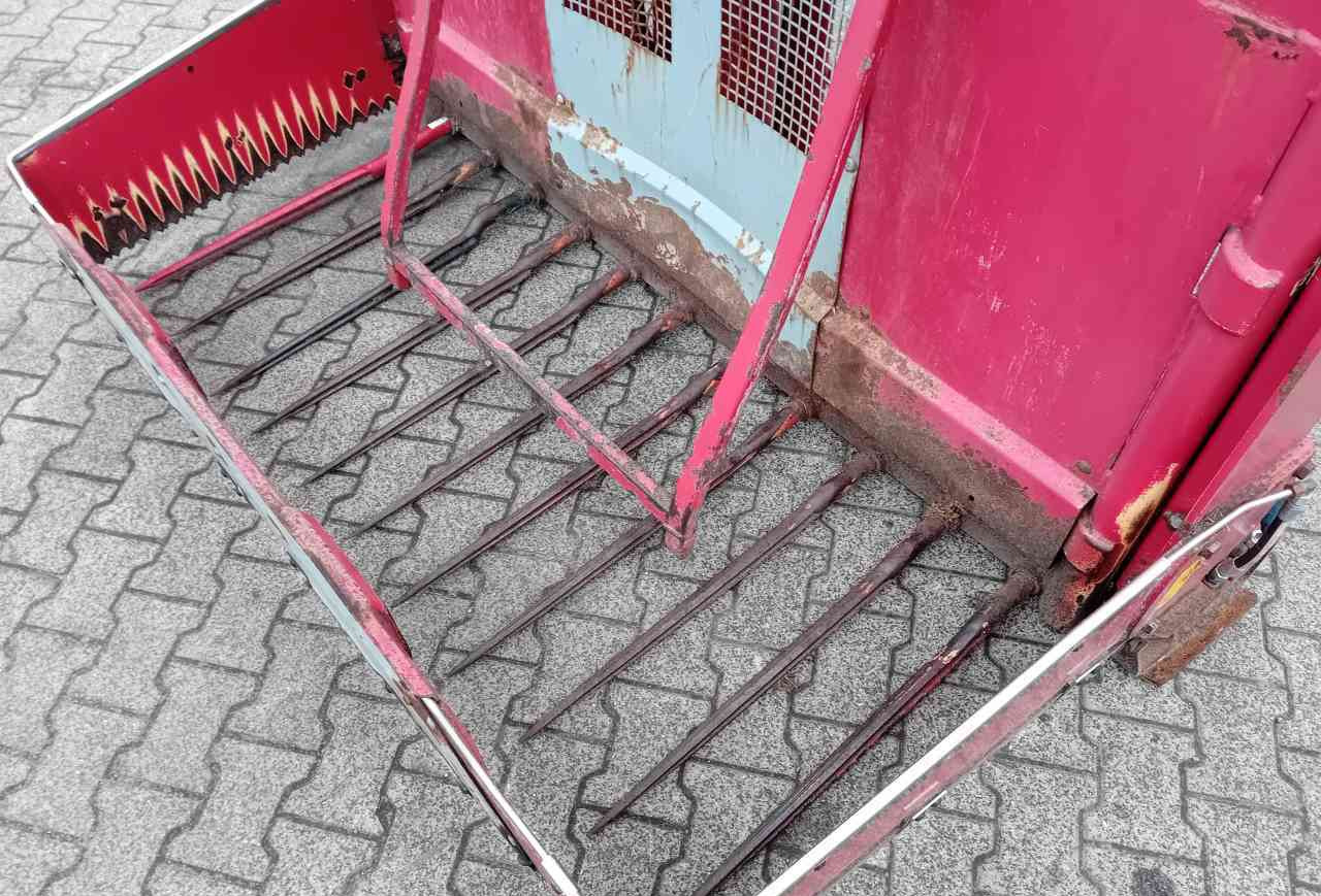 BVL Megastar 170 kuilvoersnijder met lift - Utrustning för ensilage: bild 5 BVL Megastar 170 kuilvoersnijder met lift - Utrustning för ensilage: bild 5