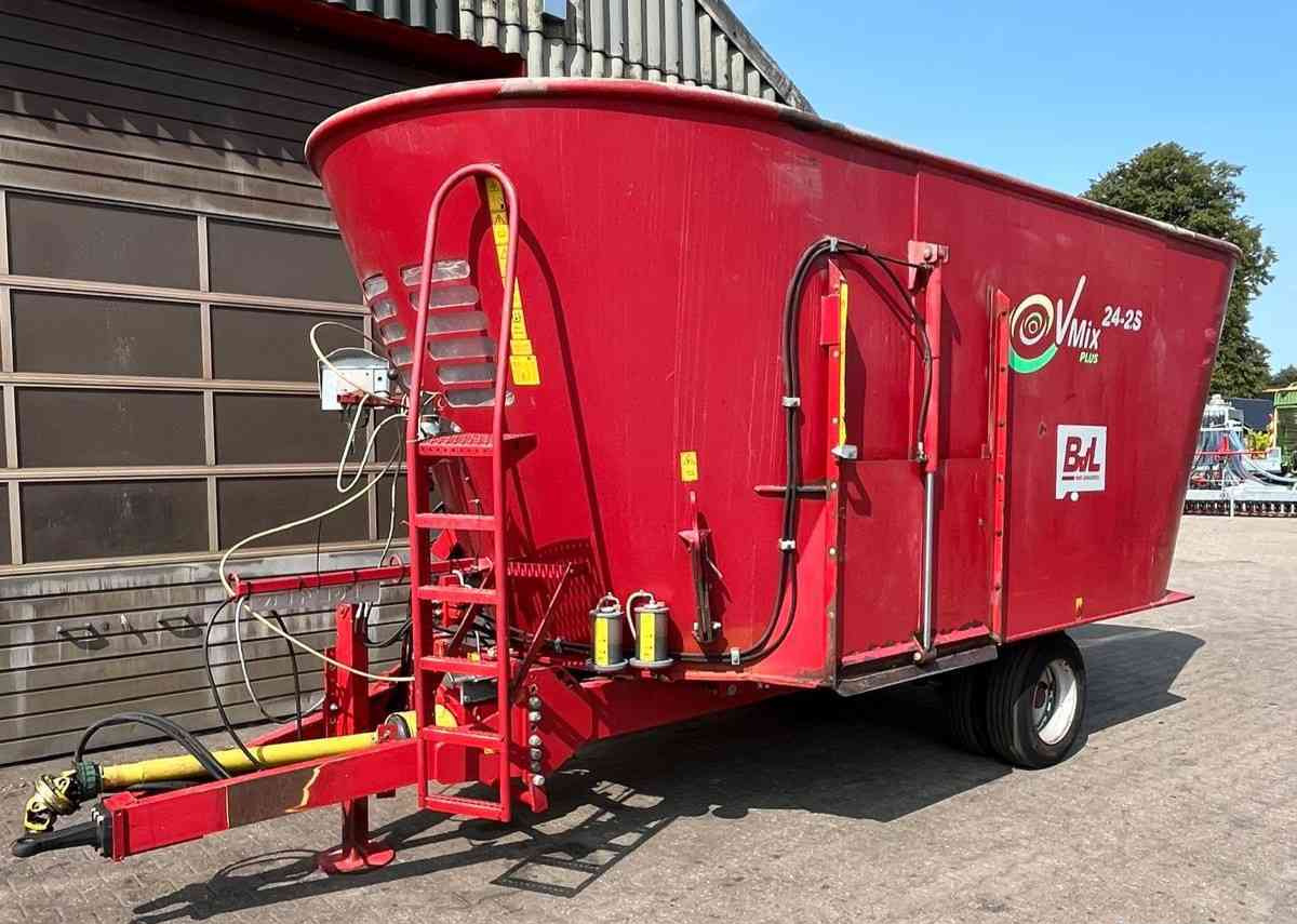 BVL V-Mix 24-2S Voermengwagen voermachines - Fullfoderblandare: bild 2 BVL V-Mix 24-2S Voermengwagen voermachines - Fullfoderblandare: bild 2