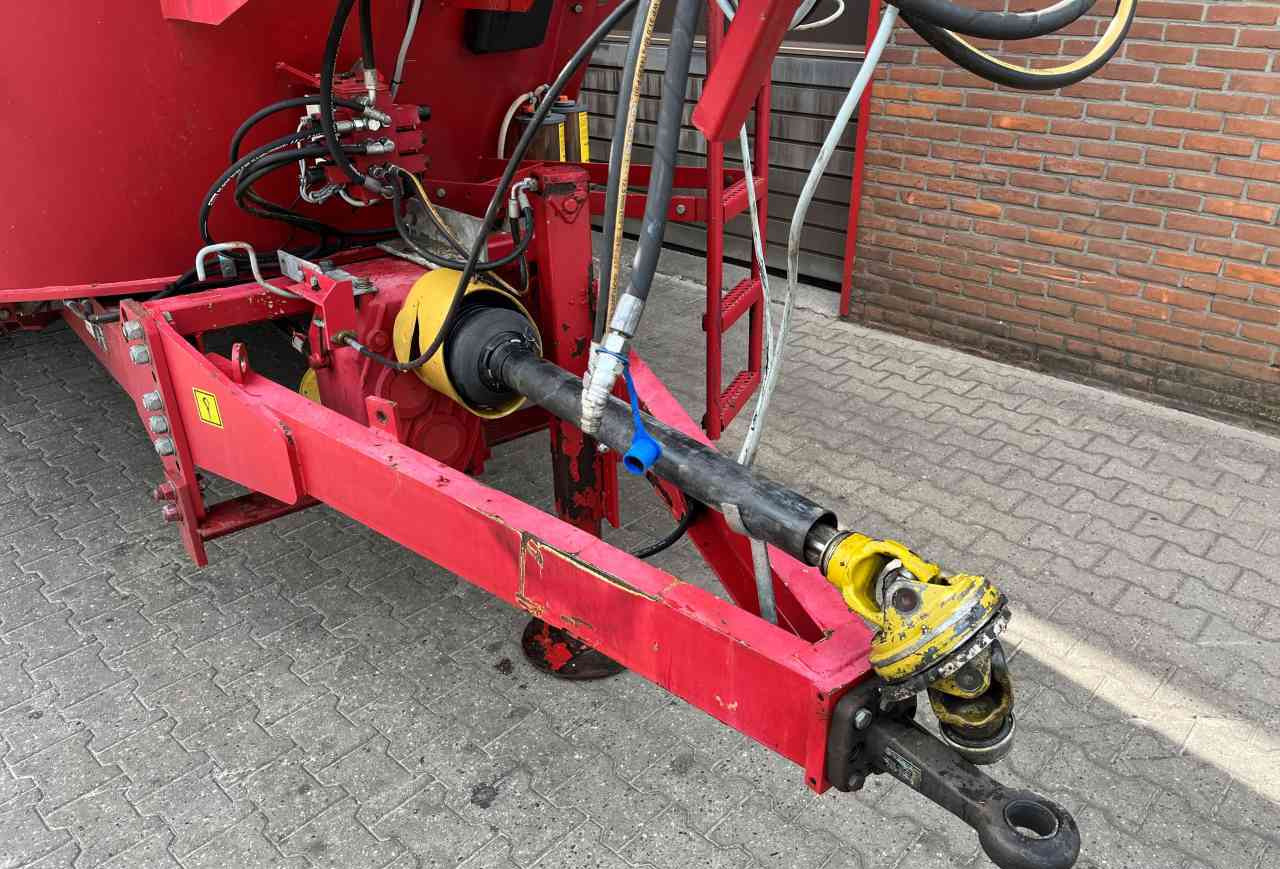BVL V-Mix 24-2S Voermengwagen voermachines - Fullfoderblandare: bild 5 BVL V-Mix 24-2S Voermengwagen voermachines - Fullfoderblandare: bild 5