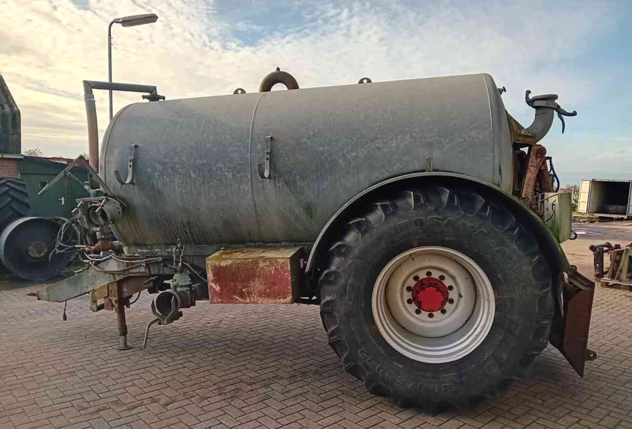 Ipsam 8000 l. mesttank wormpomp mestverwerking - Gödseltunna: bild 3 Ipsam 8000 l. mesttank wormpomp mestverwerking - Gödseltunna: bild 3