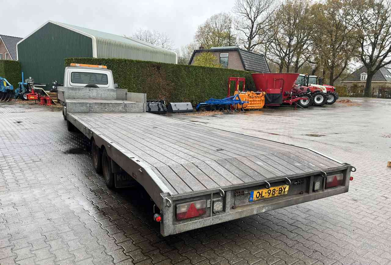 Iveco IVECO 40C18/T EURO 4 BE Combinatie. - BE dragbil, Låg lastare semitrailer: bild 3 Iveco IVECO 40C18/T EURO 4 BE Combinatie. - BE dragbil, Låg lastare semitrailer: bild 3