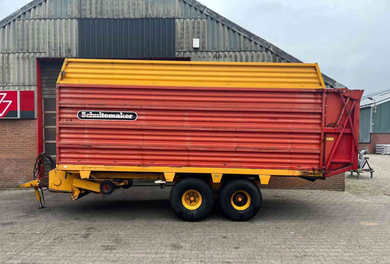 Schuitemaker Rapide 100S Opraapwagen, ladewagen, weidebouwmachines - Ensilagevagn: bild 2 Schuitemaker Rapide 100S Opraapwagen, ladewagen, weidebouwmachines - Ensilagevagn: bild 2