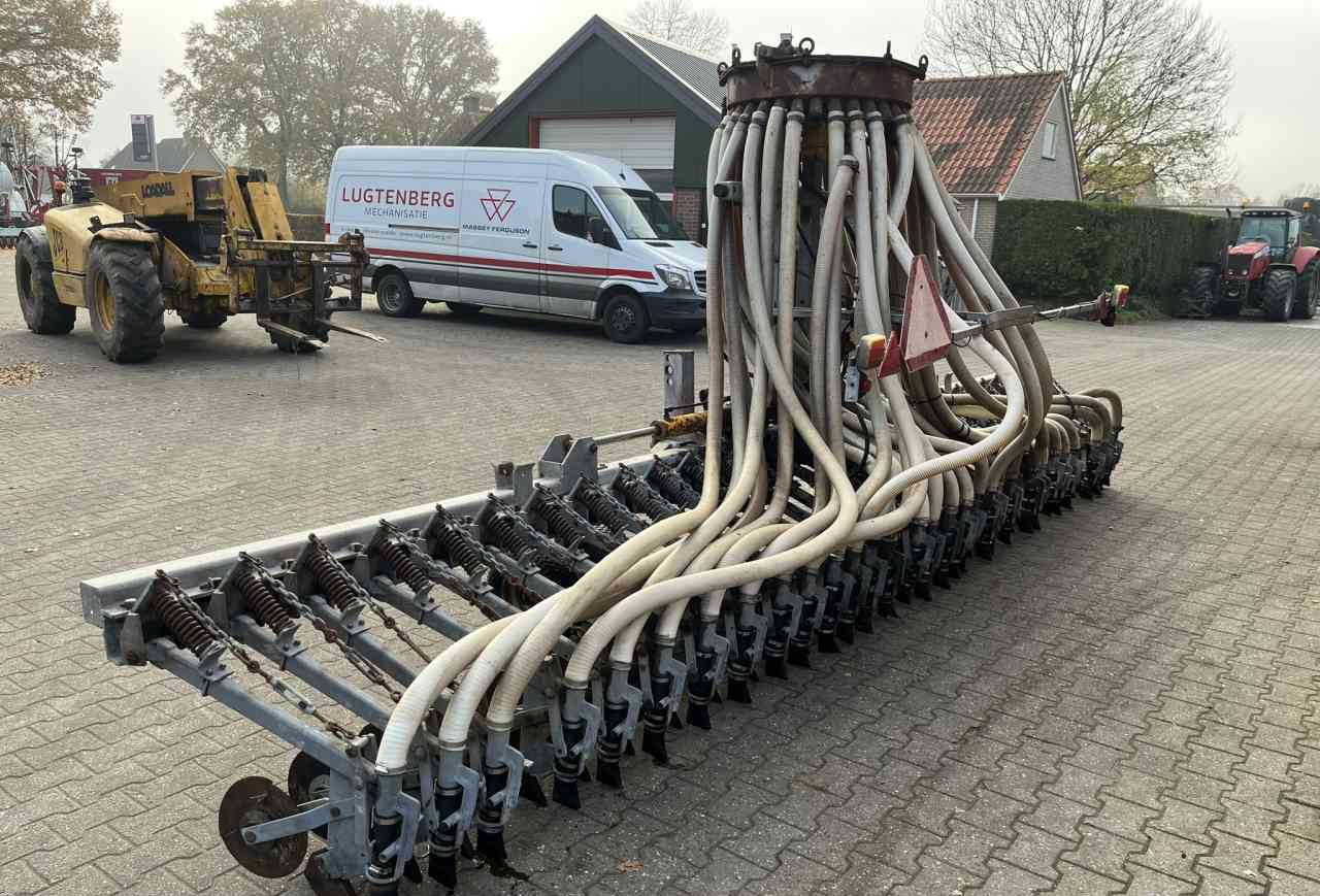 Slootsmid SK 6 M graslandbemester mestverwerking - Jord injektor: bild 4 Slootsmid SK 6 M graslandbemester mestverwerking - Jord injektor: bild 4