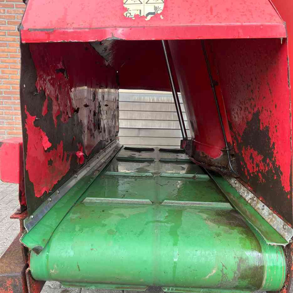 Trioliet Solomix 2-1800 Voermengwagen voermachines - Fullfoderblandare: bild 5 Trioliet Solomix 2-1800 Voermengwagen voermachines - Fullfoderblandare: bild 5
