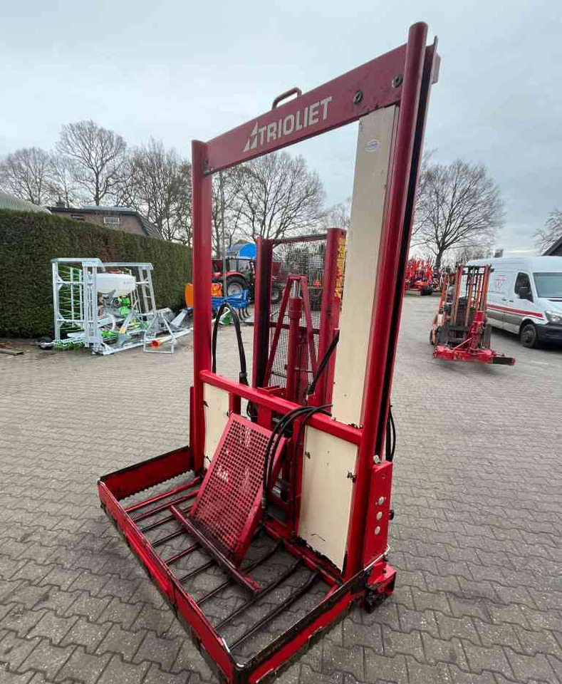 Trioliet TU195 Kuilvoersnijder kuilsnijder hefmast voermachines - Utrustning för ensilage: bild 3 Trioliet TU195 Kuilvoersnijder kuilsnijder hefmast voermachines - Utrustning för ensilage: bild 3