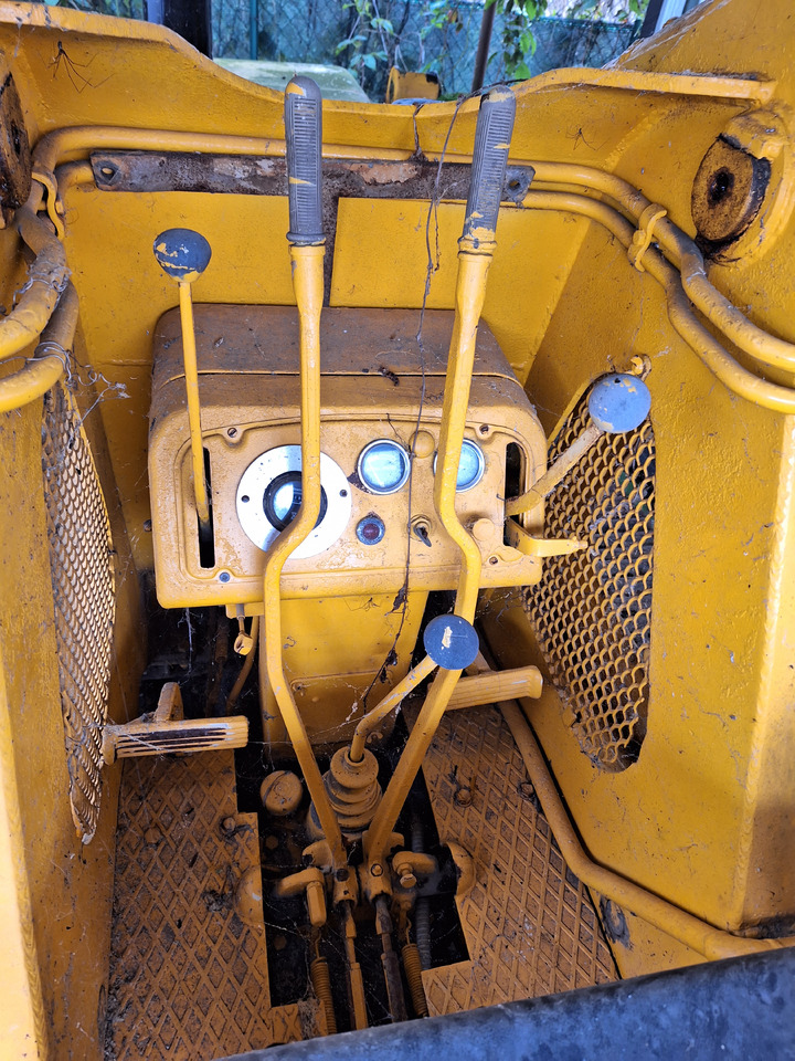 Massey Ferguson MF200 - Bandlastare: bild 3 Massey Ferguson MF200 - Bandlastare: bild 3