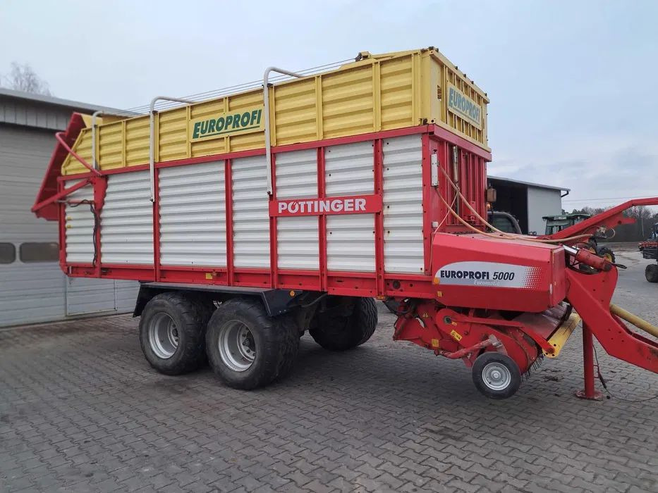 Przyczepa samozbierająca Pottinger Europrofi 5000 - Ensilagevagn: bild 2 Przyczepa samozbierająca Pottinger Europrofi 5000 - Ensilagevagn: bild 2
