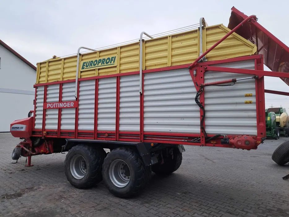 Przyczepa samozbierająca Pottinger Europrofi 5000 - Ensilagevagn: bild 3 Przyczepa samozbierająca Pottinger Europrofi 5000 - Ensilagevagn: bild 3