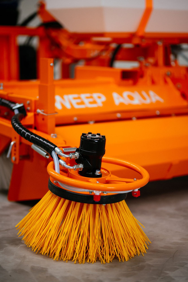 Zamiatarka Sweep - Sopaggregat för Traktor: bild 2 Zamiatarka Sweep - Sopaggregat för Traktor: bild 2