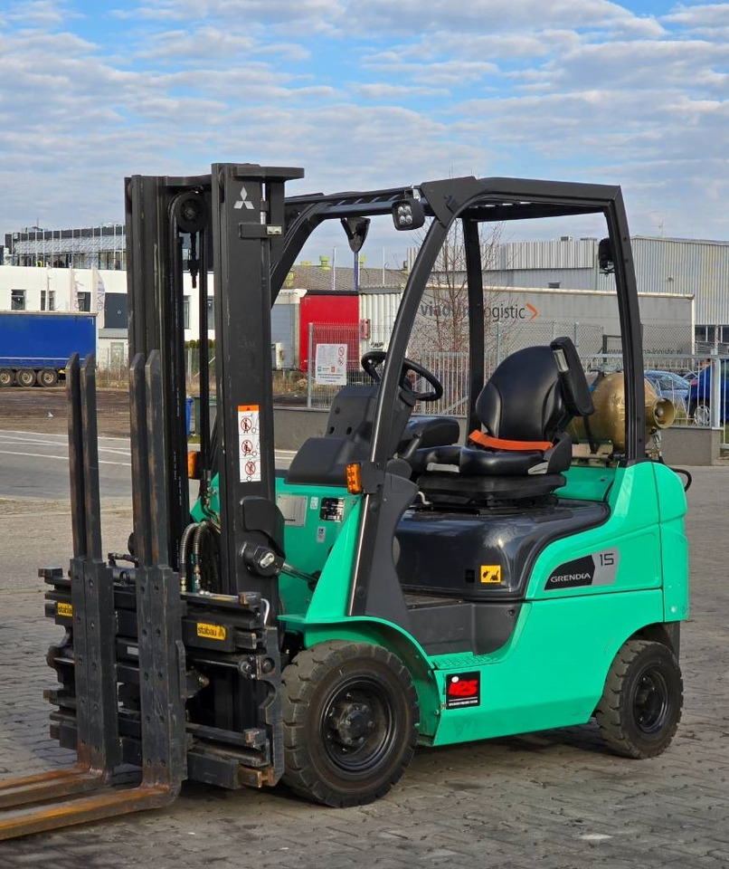 Mitsubishi FG 15 NT  - Gasoltruck: bild 2 Mitsubishi FG 15 NT  - Gasoltruck: bild 2