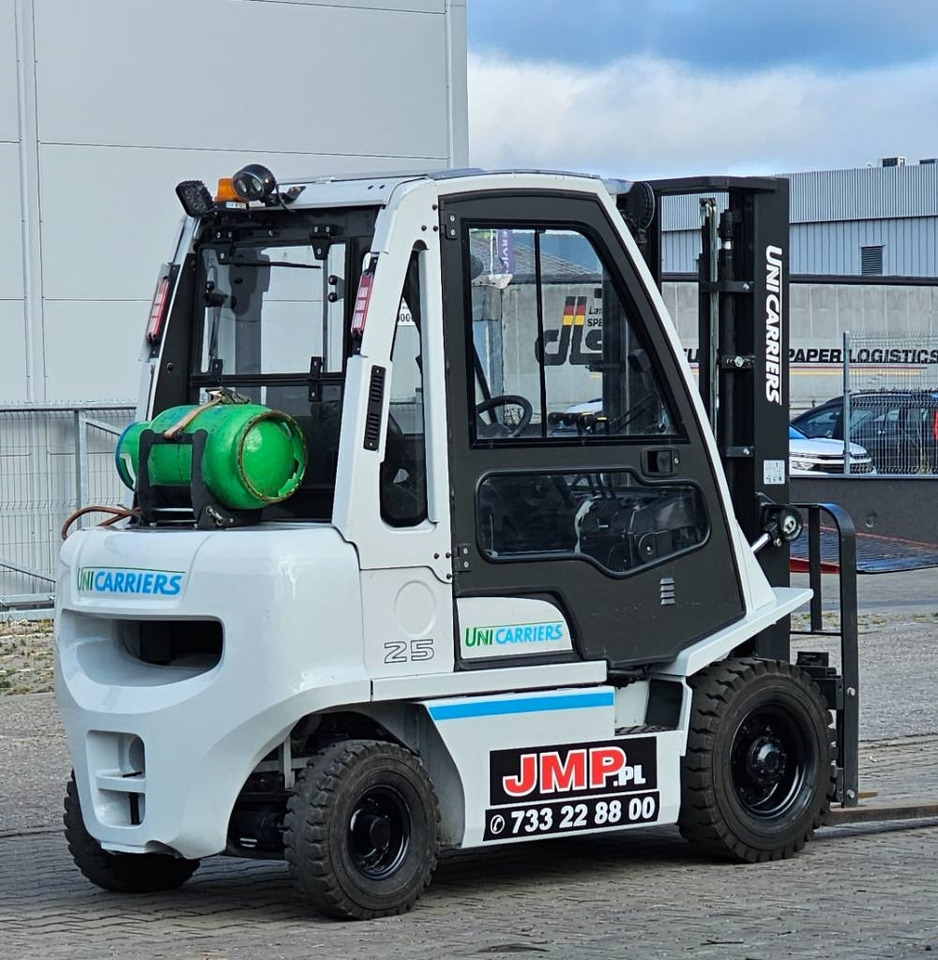 Gasoltruck UniCarriers U1D2A25LQ DX25: bild 10 Gasoltruck UniCarriers U1D2A25LQ DX25: bild 10