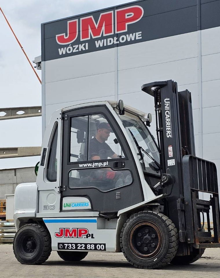 UniCarriers UG1D2A30LQ DX30 - Gasoltruck: bild 4 UniCarriers UG1D2A30LQ DX30 - Gasoltruck: bild 4