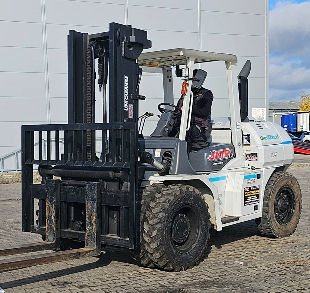 Dieseltruck UniCarriers ZX80 FD80-3 DUPLEX 3m: bild 11 Dieseltruck UniCarriers ZX80 FD80-3 DUPLEX 3m: bild 11