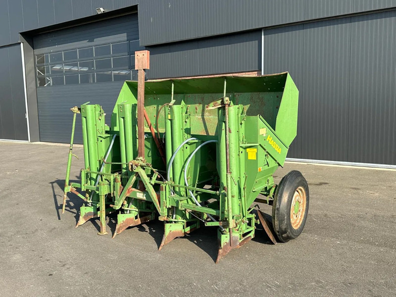Hassia GLB4D - Potatissättare: bild 1 Hassia GLB4D - Potatissättare: bild 1