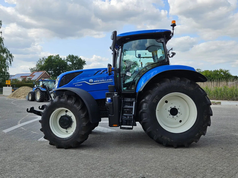 New Holland T7.210 Range command 50 km/h - Traktor: bild 4 New Holland T7.210 Range command 50 km/h - Traktor: bild 4