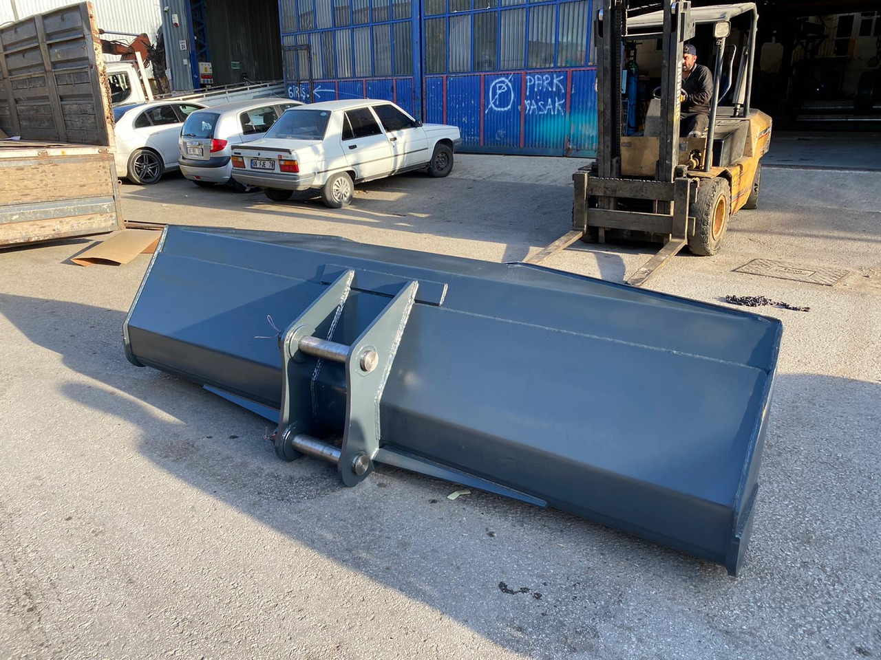 Komatsu PC200 - Grävmaskinsskopa för Byggmaskiner: bild 4 Komatsu PC200 - Grävmaskinsskopa för Byggmaskiner: bild 4