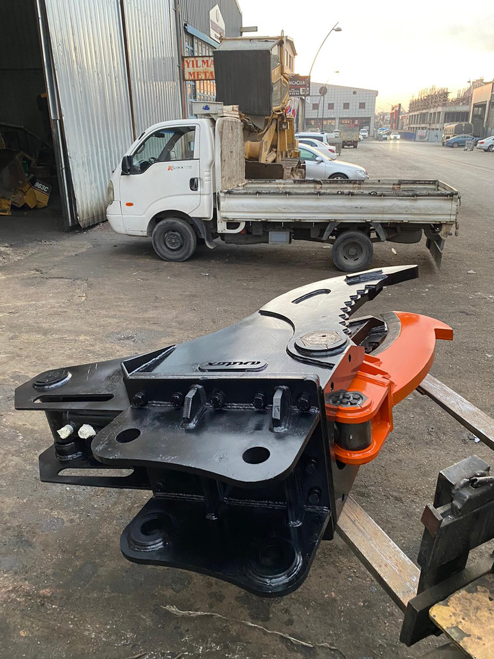 Cracker attacment - Hydraulisk sax för Byggmaskiner: bild 4 Cracker attacment - Hydraulisk sax för Byggmaskiner: bild 4