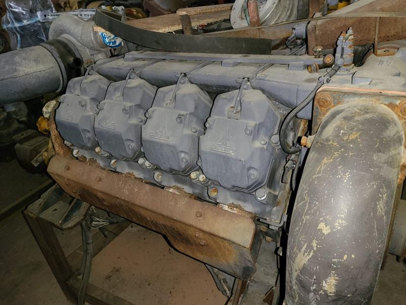 Deutz CD 2015 V08 - Motor för Byggmaskiner: bild 2 Deutz CD 2015 V08 - Motor för Byggmaskiner: bild 2