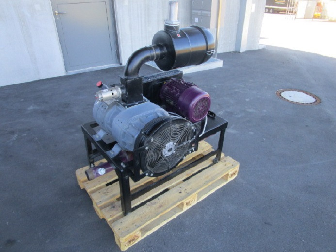 BARRATI VAKUUMPUMPE MIT GESTELL MIT ANSAUGFILTER UND SCHALLDÄMPFER - Förpackningsmaskin: bild 2 BARRATI VAKUUMPUMPE MIT GESTELL MIT ANSAUGFILTER UND SCHALLDÄMPFER - Förpackningsmaskin: bild 2