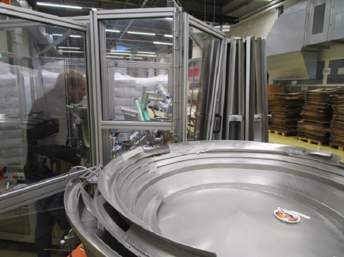 Förpackningsmaskin DECKEL ETIKETTIER ANLAGE SCHLEUTER GU 2 DO MIT 2xLÖFFELEINLEGESTATIONEN: bild 18