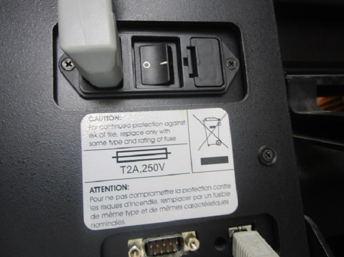 SCHNEIDEPLOTTER SUMMA S140 MIT UV-TROCKNER FCD-01 - Pappersskärmaskin: bild 4 SCHNEIDEPLOTTER SUMMA S140 MIT UV-TROCKNER FCD-01 - Pappersskärmaskin: bild 4