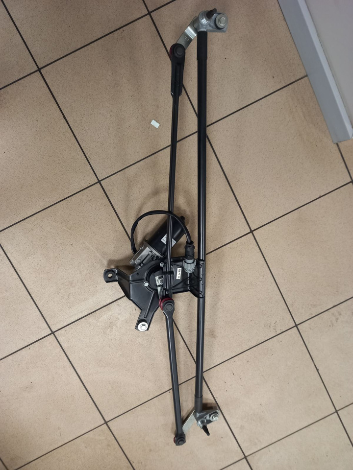 DAF - Vindrutetorkare: bild 3 DAF - Vindrutetorkare: bild 3