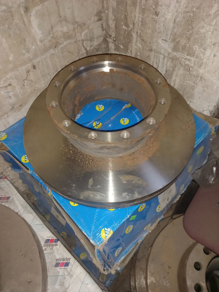 IVECO EUROTECH - Bromsskivor: bild 1 IVECO EUROTECH - Bromsskivor: bild 1