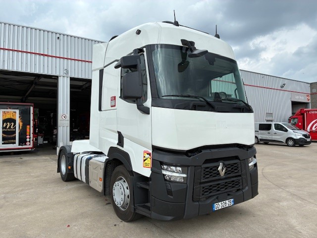 Renault Trucks T - Dragbil: bild 2 Renault Trucks T - Dragbil: bild 2