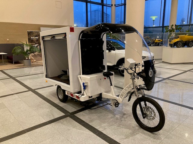 Renault Master - Skåpbil, El transportbil: bild 1 Renault Master - Skåpbil, El transportbil: bild 1