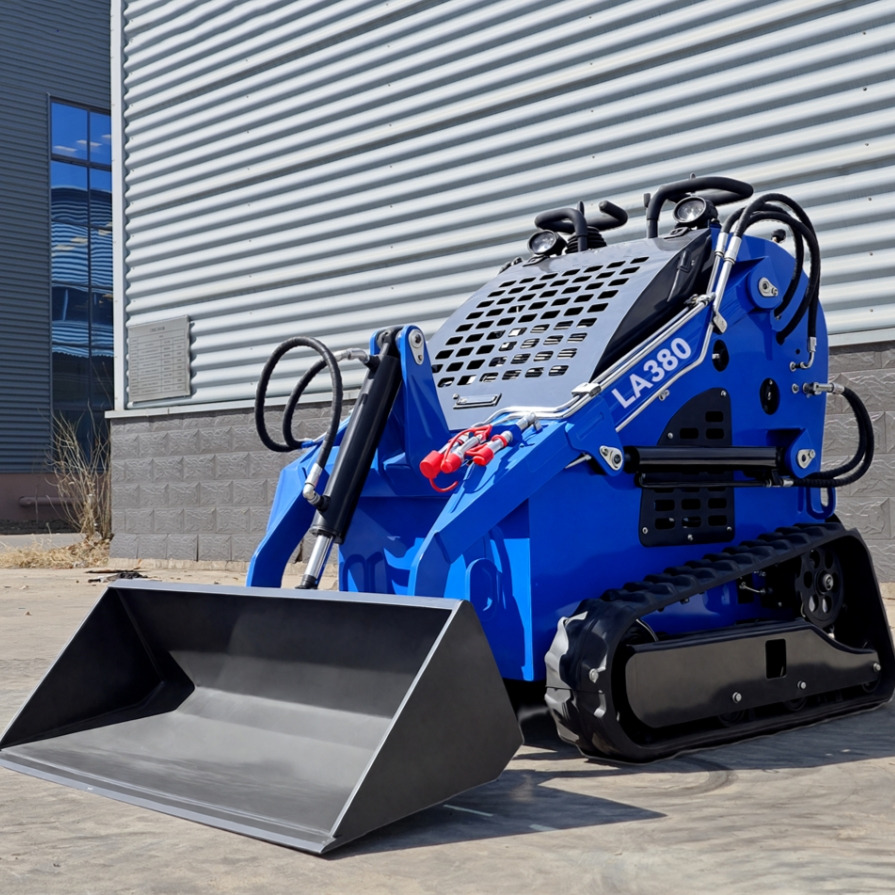 LEZUM LA380 Mini Skid Steer Loader Compact Track Diesel Cheap Mini Skid Steer Loader For Sale With Mini Skid Steer Attachments 4 In 1 Bucket - Kompaktlastare/ Slirstyrda lastare: bild 1 LEZUM LA380 Mini Skid Steer Loader Compact Track Diesel Cheap Mini Skid Steer Loader For Sale With Mini Skid Steer Attachments 4 In 1 Bucket - Kompaktlastare/ Slirstyrda lastare: bild 1